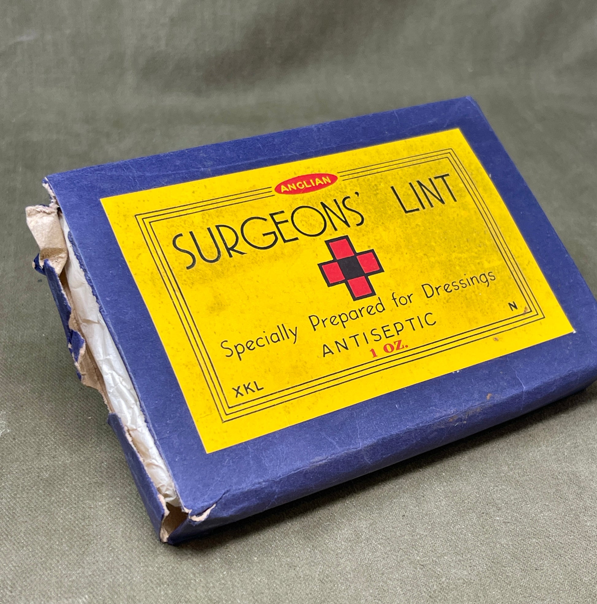 Anglian Surgeons Lint 1OZ Specially Prepared For Dressings Antiseptic