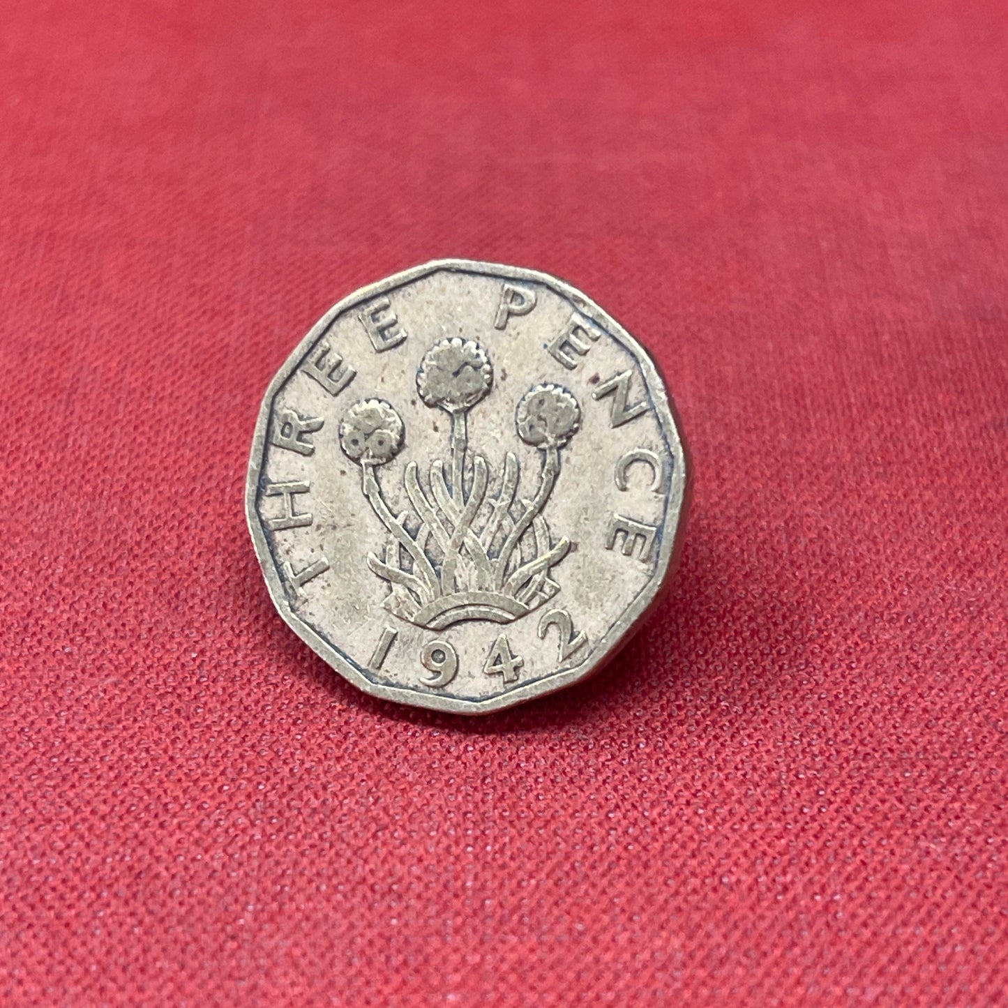 King George VI 1942  Threepence Coin