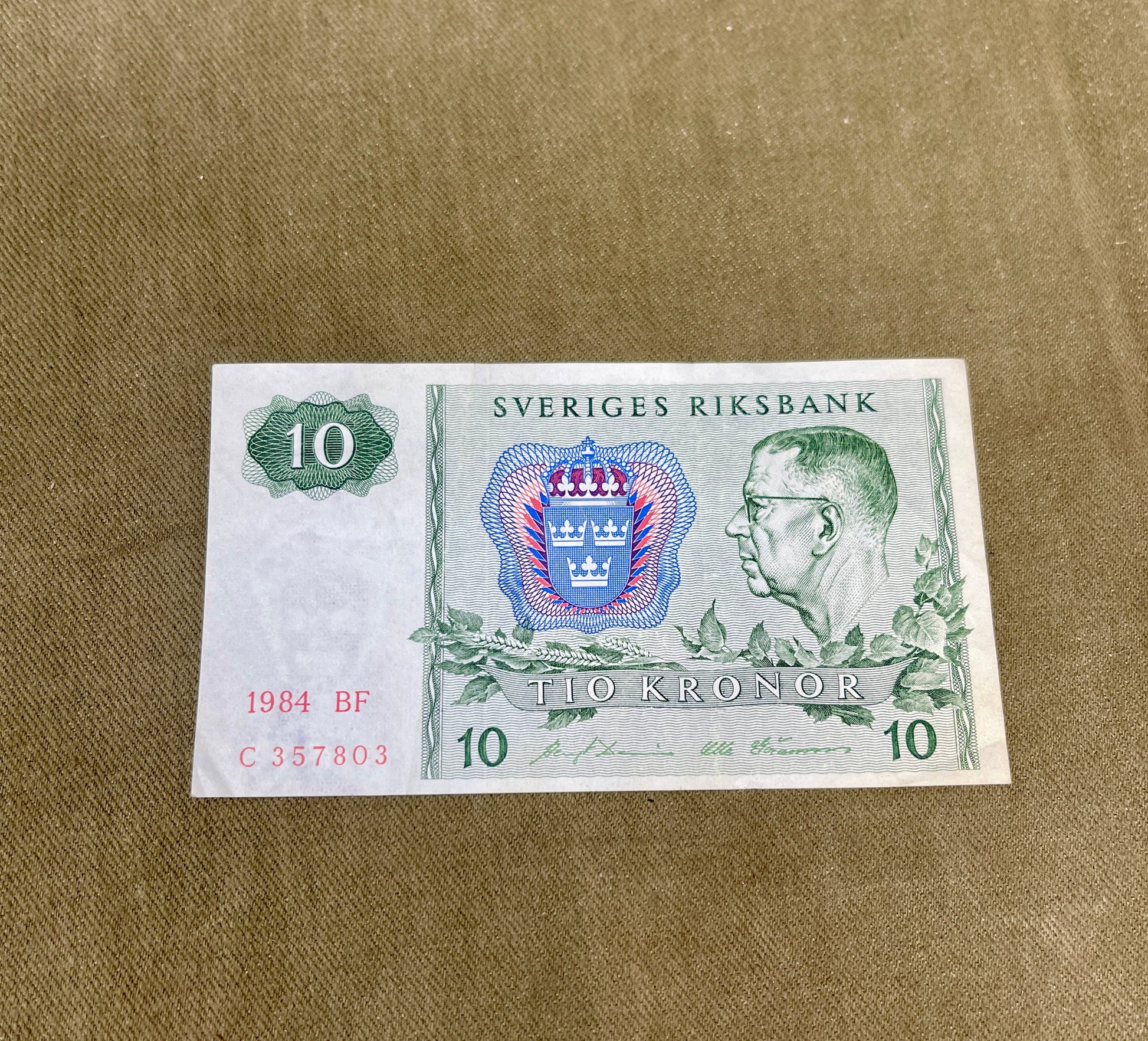  Sweedish Banknotes