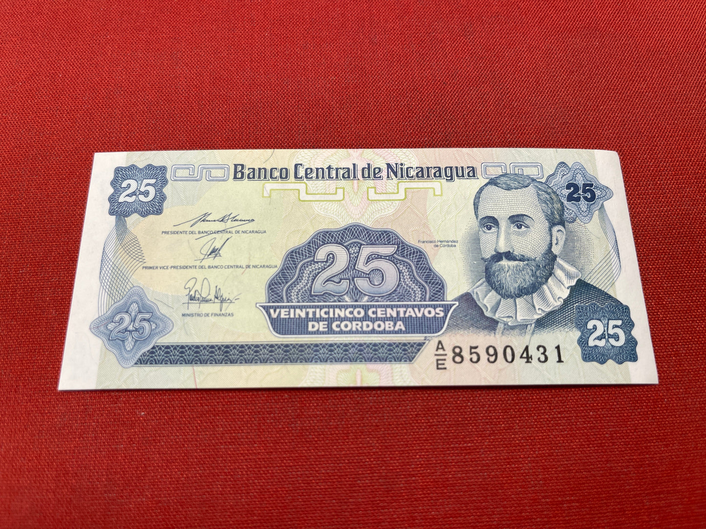 Banco Central Nicaragua 25 Diez Centavos De Cordoba Serial AE 8590431