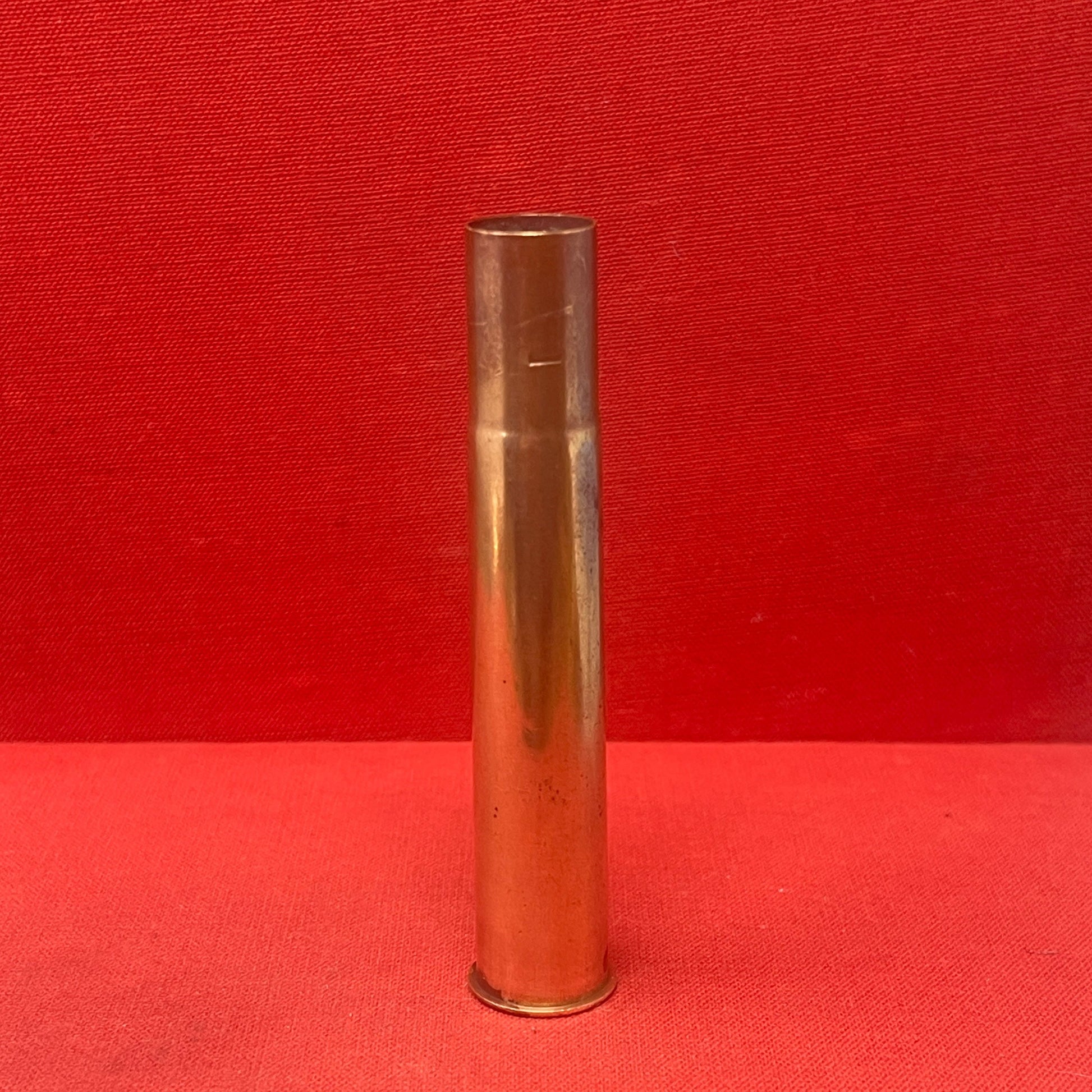 The Kynoch .470 Nitro Express Cartridge Case is a legendary round designed for dangerous game hunting. Featuring a robust, rimmed brass case and a 500-grain bullet, it delivers exceptional stopping power and deep penetration. Trusted by professional hunters and safari guides, it's ideal for tackling Africa's most formidable game