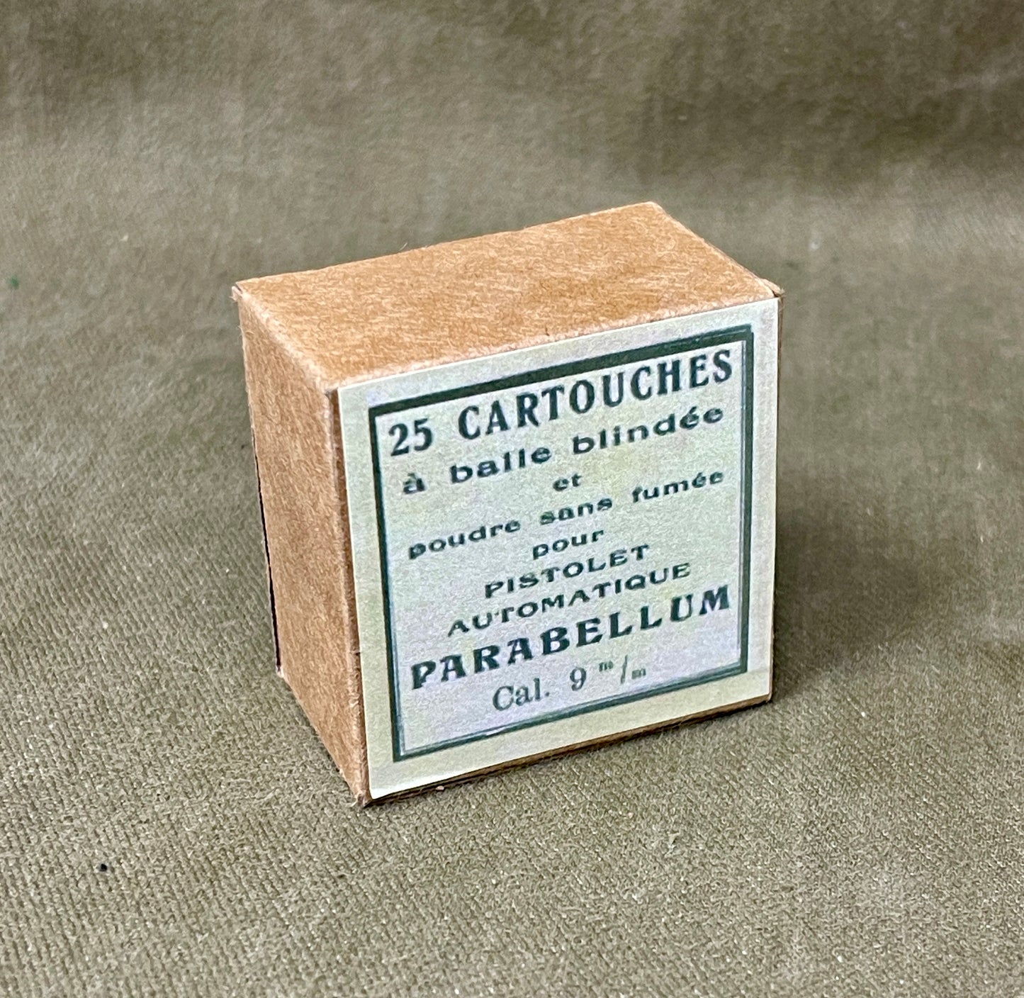 25 Inert 9mm Rounds in Repro Italian WWII Box
