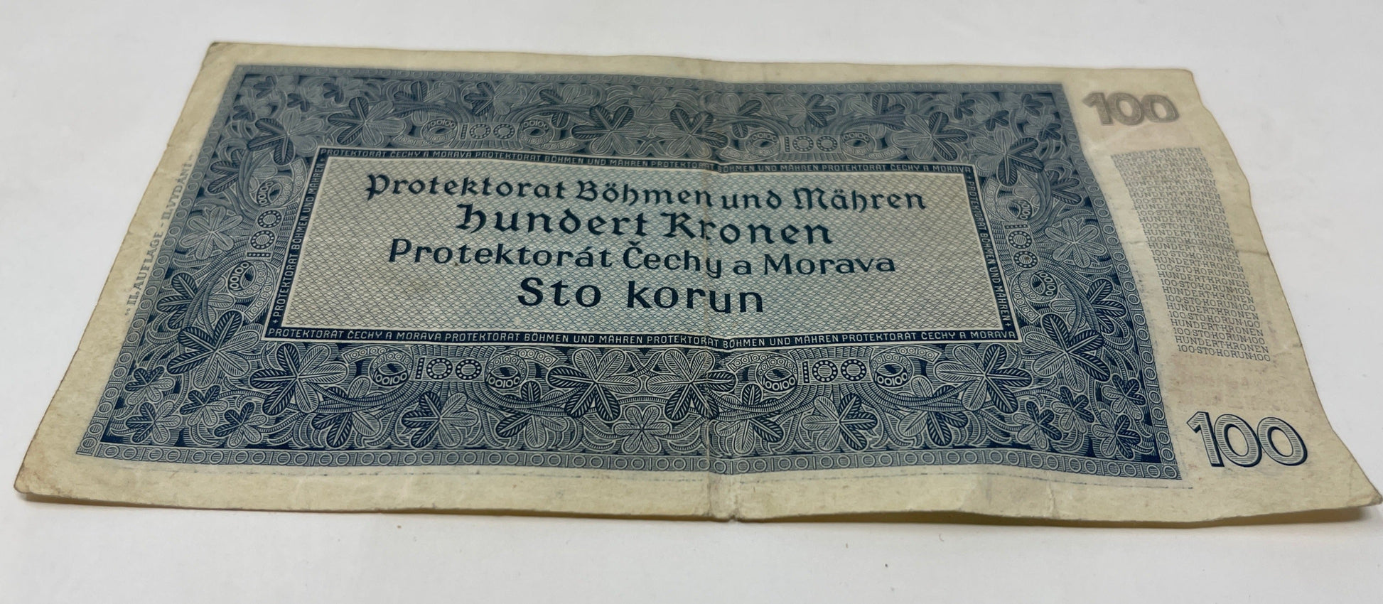 rear of Bohemia and Moravia 100 Korun, banknote 1940
