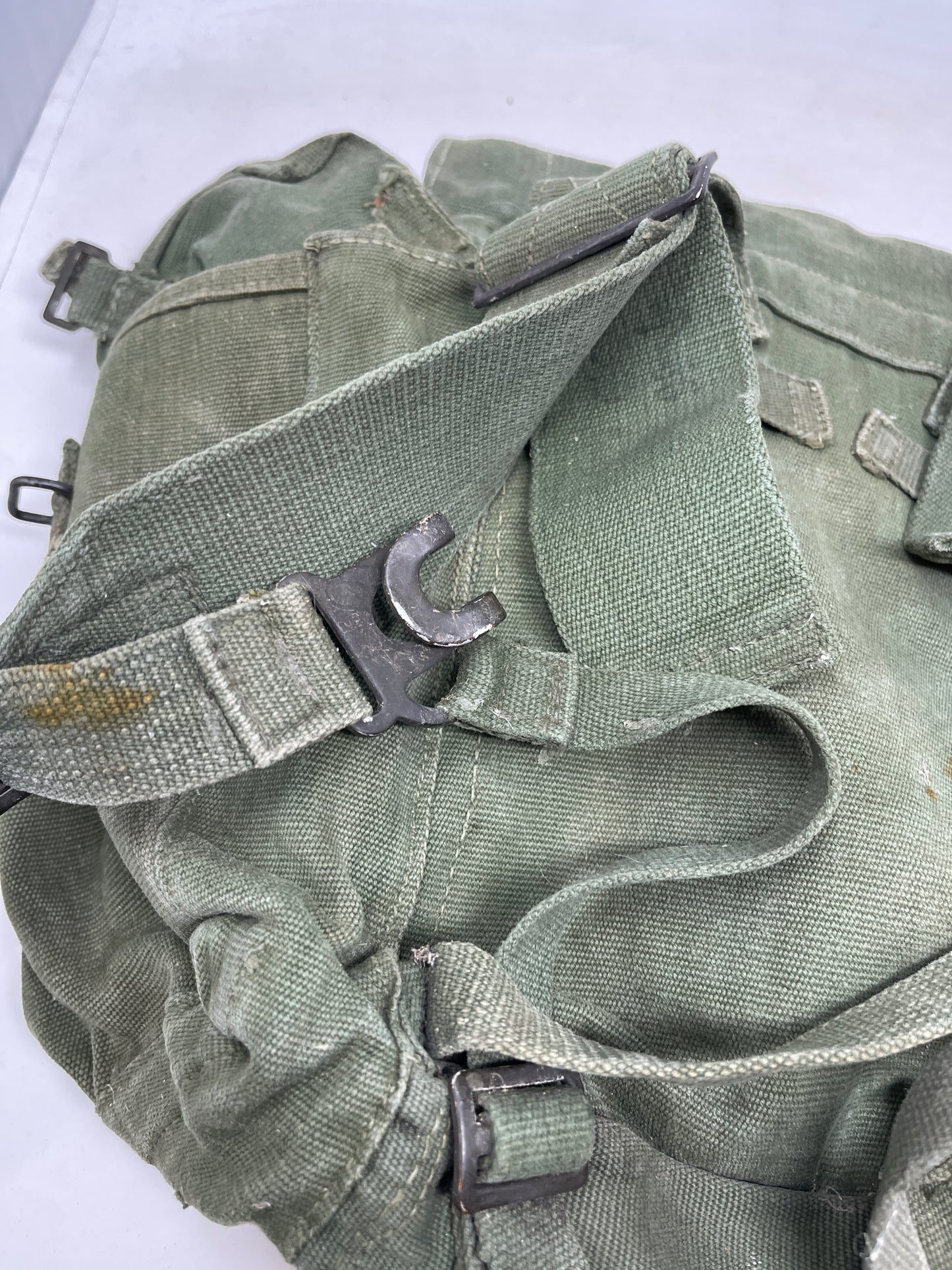rear image of 1944 Pattern Webbing Small Pack, Jungle