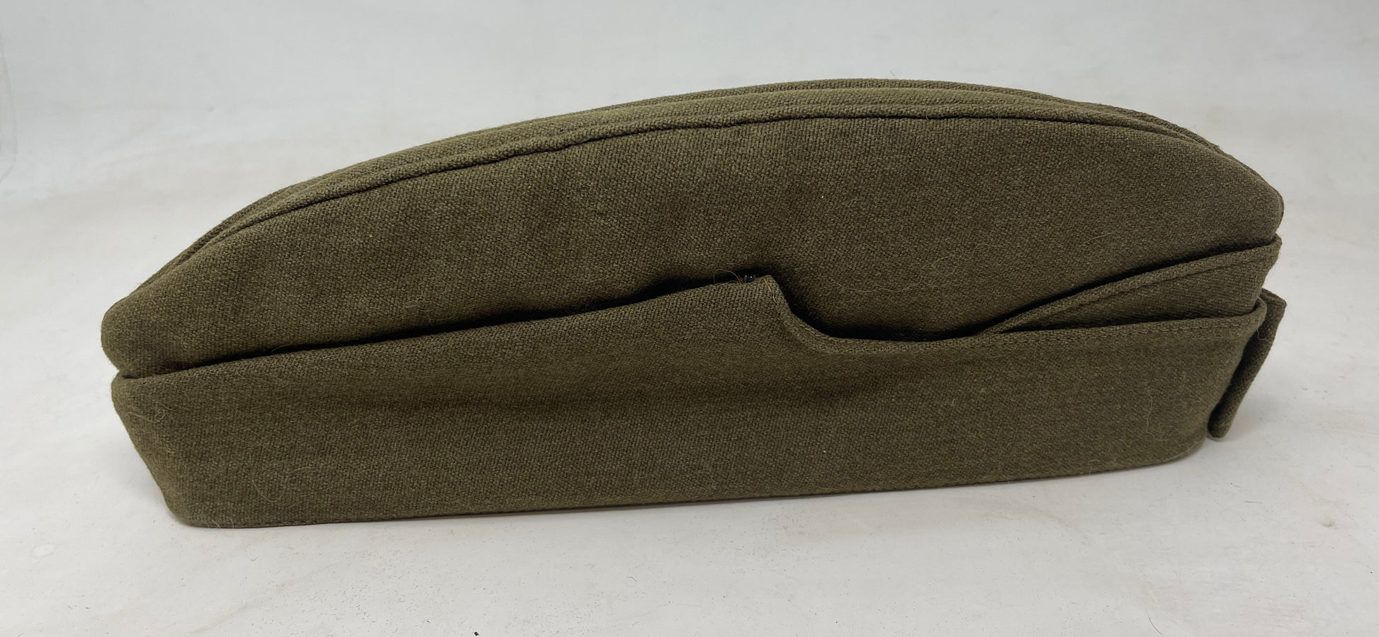 British Army WW2. Field Service Cap with Badge