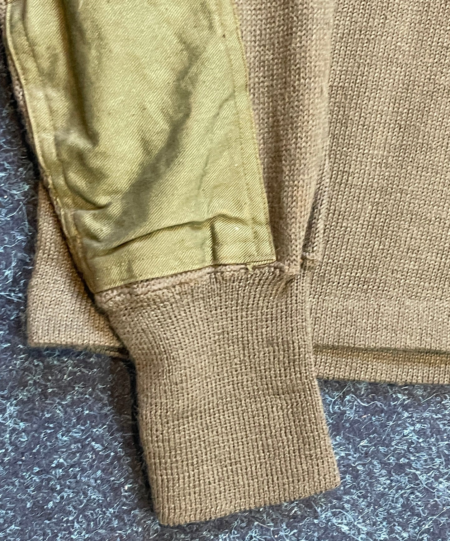 WW2 Jungle Green Jumper Fast & Secure UK Shipping | TJ's Militaria