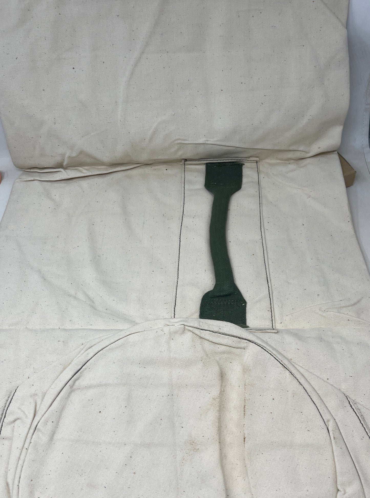 1951 Dated White Canvas Kit Bag CC0004